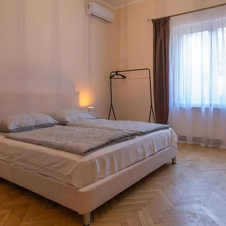 D6 Apartments Siofok Exterior photo